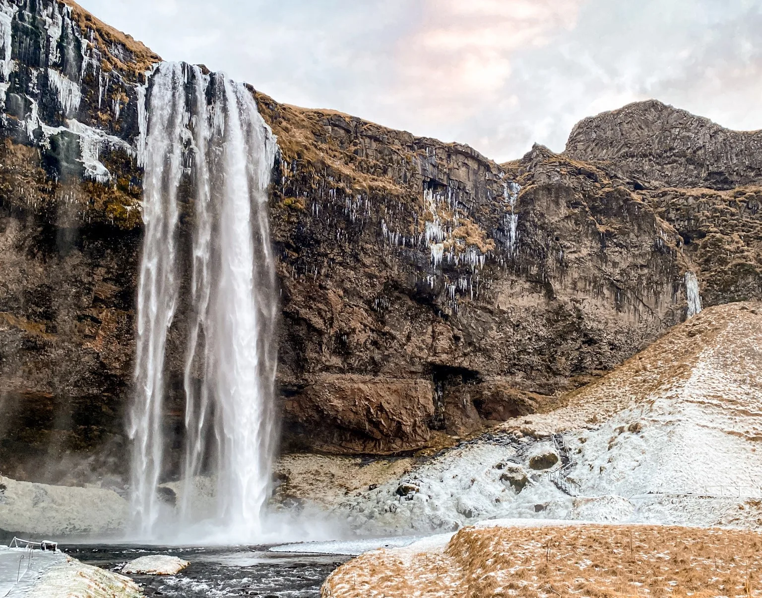 The south coast of Iceland road trip, Seljalandsfoss