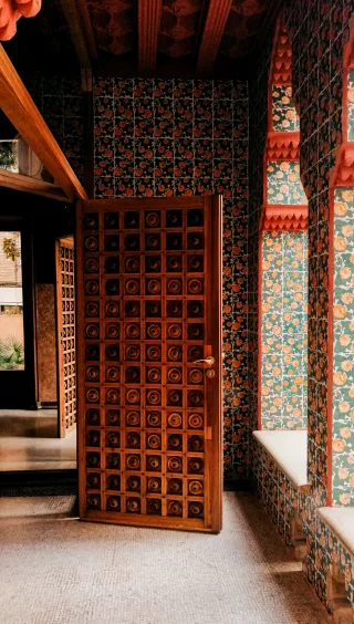 Visiting Barcelona, Casa Vicens decoration